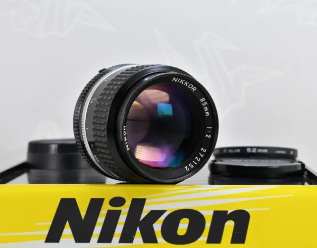 [Near MINT] Nikon Ai-s Ais Nikkor 85mm F2 Portrait Prime MF Lens From JAPAN