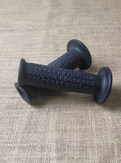 Mongoose bmx grips hotsell