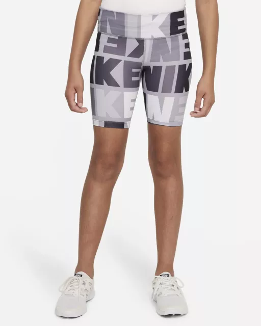 Pantaloncini biker Nike Dri-FIT One Big per bambini (ragazze) età 10-11 taglia M grigio chiaro fumo