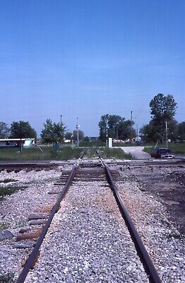 H Orig Slide PARY Prairie Trunk Ry Crossing IC Illinois Central Edgewood IL 1984