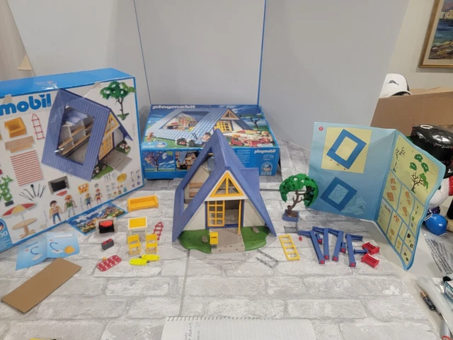 PLAYMOBIL REF : 3230 Famille Et Maison De Vacances Avec Boite EUR 25,50