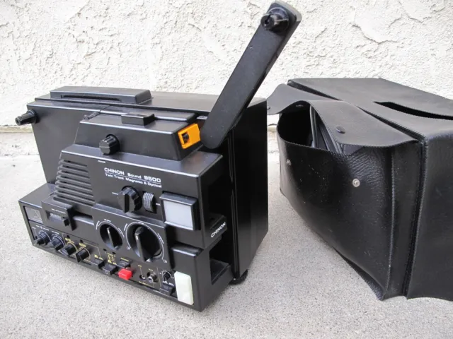 Super 8 Chinon 9500 Sound Projector - 8mm Top Movie Model VERY NICE