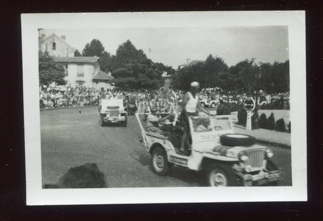 1934 PHOTO Ancienne Vélo ARRIVEE DU TOUR DE FRANCE Tirage argentique R. MAES EUR 15,00 - FR