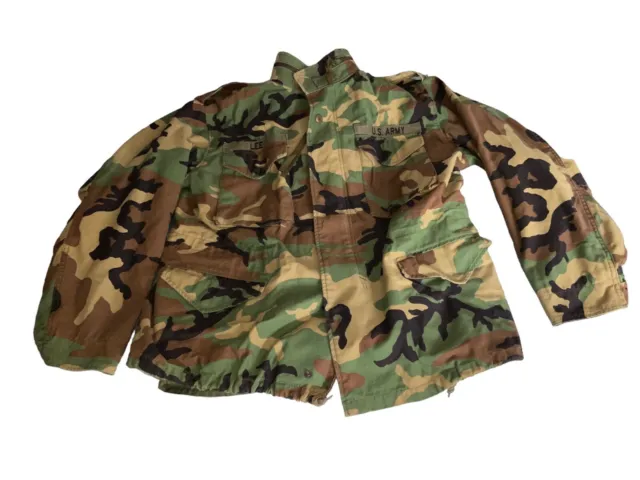 US Army Military Cold Weather Field  Coat Woodland Camo Large Regular With Hood