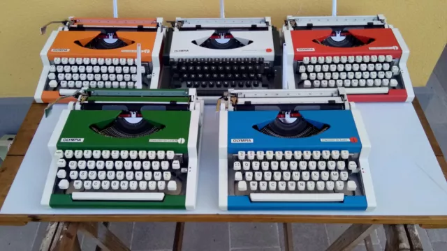 Collezione Macchine da scrivere OLYMPIA Trav.De Luxe Typewriter Schreibmaschine