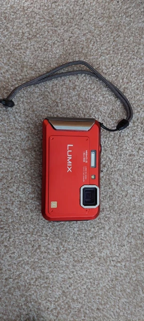 Panasonic Lumix DMC-FT20 Waterproof tough camera