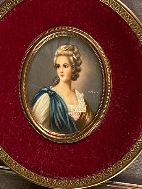 Miniature signée au portrait d'élégante 8