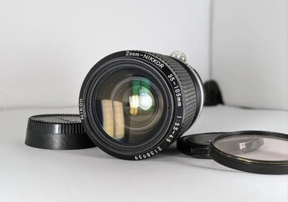 [Near Mint] Nikon Ais Ai-s Zoom Nikkor 35-105mm f3.5-4.5 Mf Lens From Japan