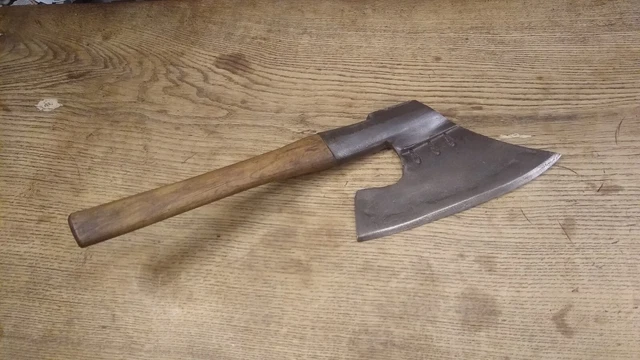 Behauaxt/Behaubeil Zimmermannsaxt Breitbeil Axt Beil Hatchet Timber Antique Tool
