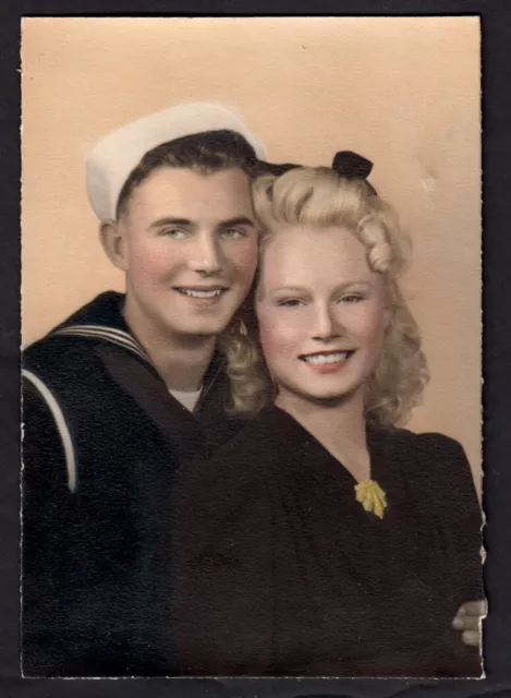 GORGEOUS BLOND WOMAN CUDDLES HANDSOME SAILOR MAN LOVER ~ 1940s TINTED PHOTO