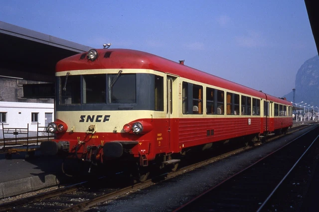 Autorail Jouef Type EAD Rouge Et Crème, échelle HO 1/87, Dépôt Longueau, Réf XBD 4737