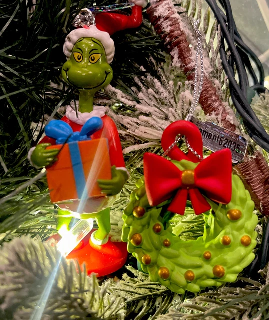 2CT 2023 (SANTA Grinch & Kranz) Wie der Grinch Weihnachtsschmuck stahl