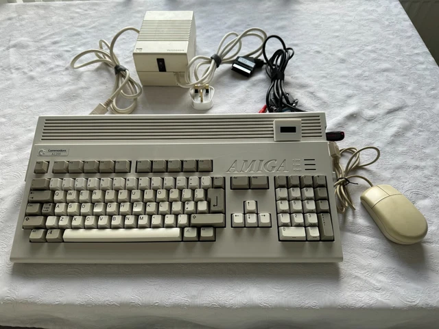 Commodore (Escom) Amiga 1200 mit OVP (Gebraucht) in Bützberg für CHF