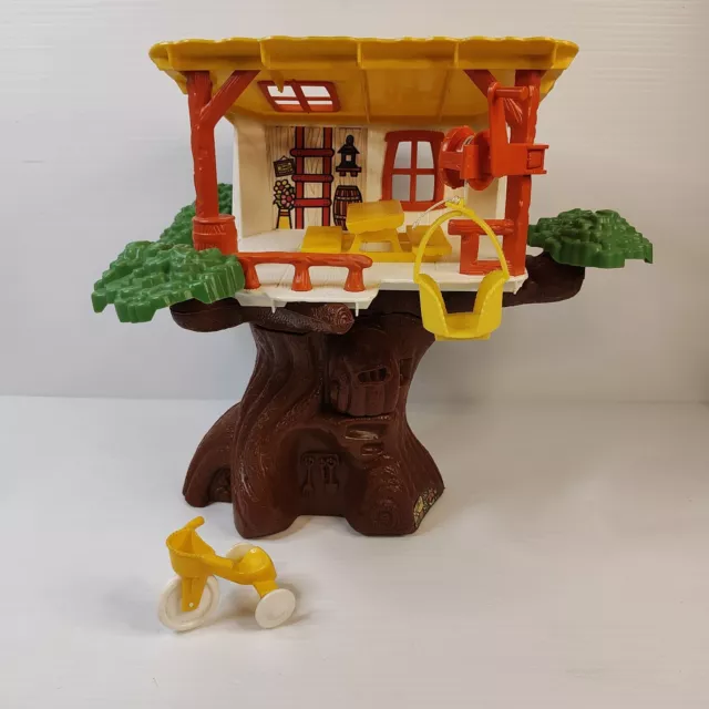 Vtg 1974 Romper Room Weebles Tree House W/Basket, Trike & Table Pls Read