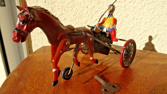 SPM TOUMOULAGE Le sulky Youpi jouet ancien RARE cheval jockey rodeo en