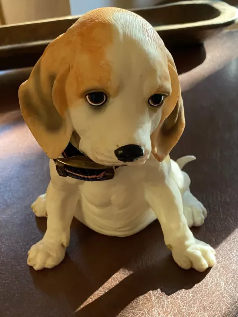 beagle dog figurine Pompado  Belle