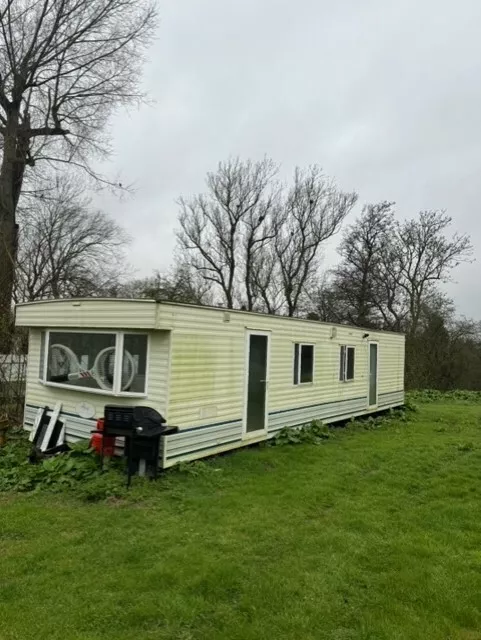 4 bed static caravan for sale