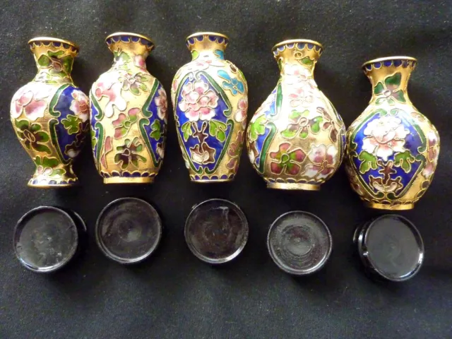 5 Anciens petits vases en porcelaine de Chine - old chinese porcelain vase china
