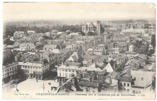 CHALONS-SUR-MARNE 51 Panorama de La Cathédrale CPA animée non circulée non daté