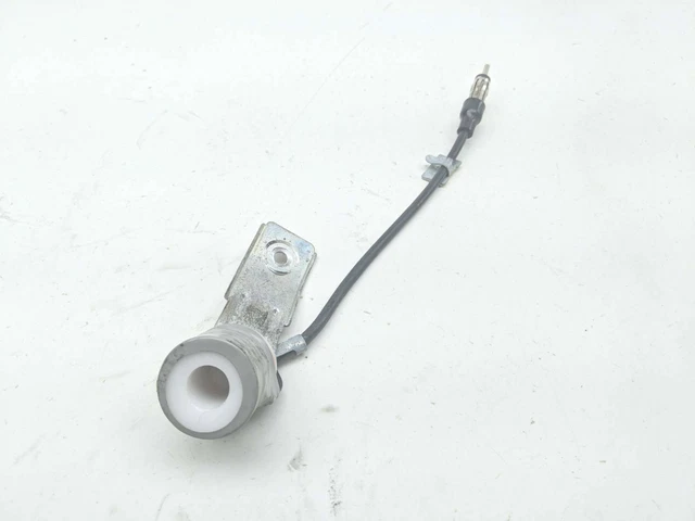 08 Harley Ultra Classic Electra Glide FLHTCUI Radio Antenna Sensor