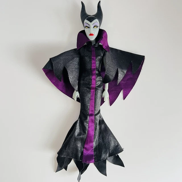 DISNEY STORE CLASSICS Maleficent Doll Barbie Articulated Sleeping ...