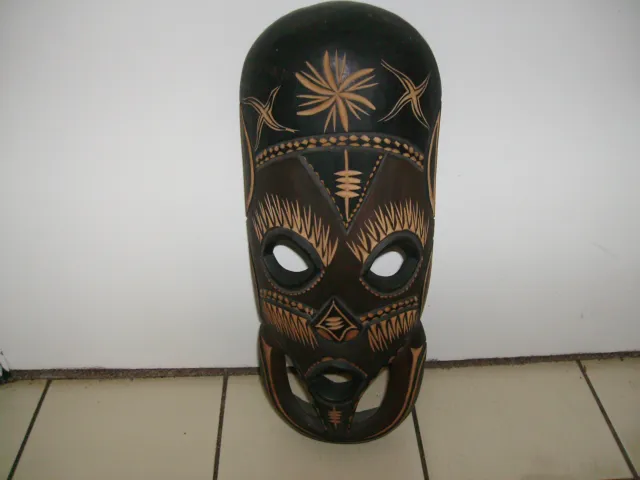 Carved Wood Tribal African Mask Wallhanging Art Decor