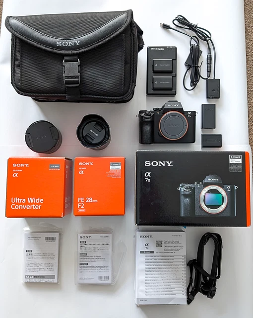 SONY A7 II boxed with 28mm f/2 and 21mm converter, extra