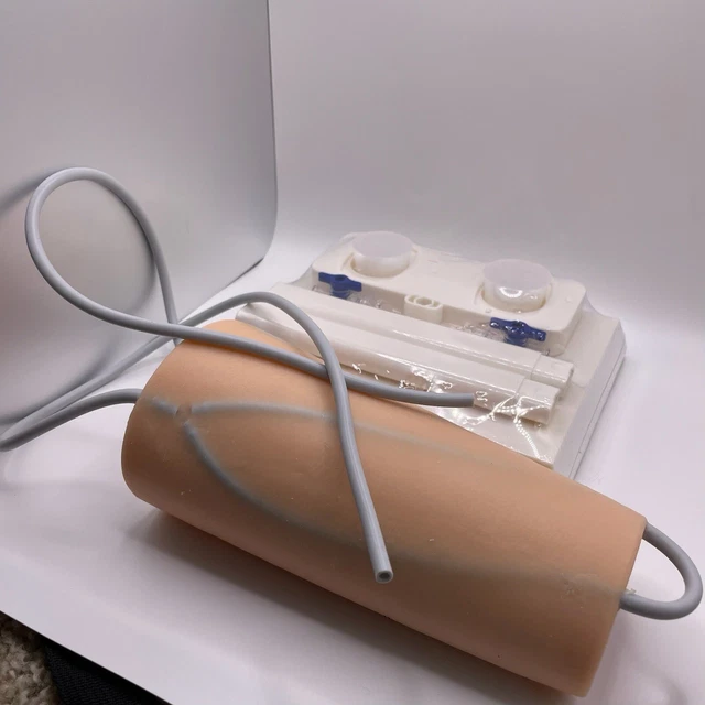 Wearable IV Practice Trainer Kit SimCoach Phlebotomy Venipuncture Practice Kit