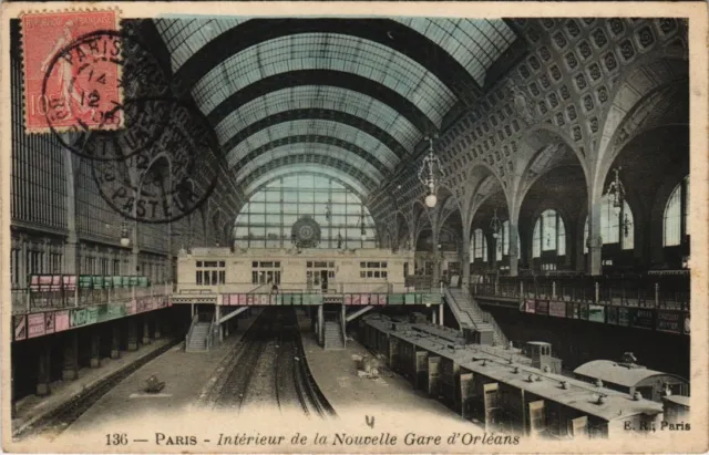 CPA AK Paris 4e - Intérieur de la Nouvelle Gare d'Orléans (58517)