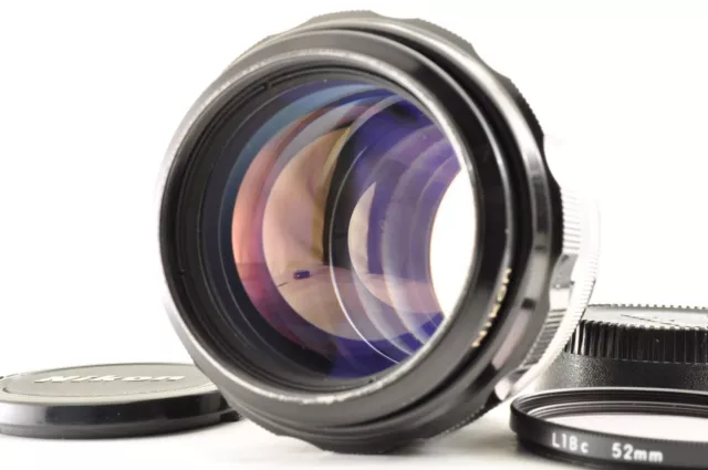 Nikon Nikkor-H Auto 85 mm f/1.8 Objectif portrait à mise au point manuelle...