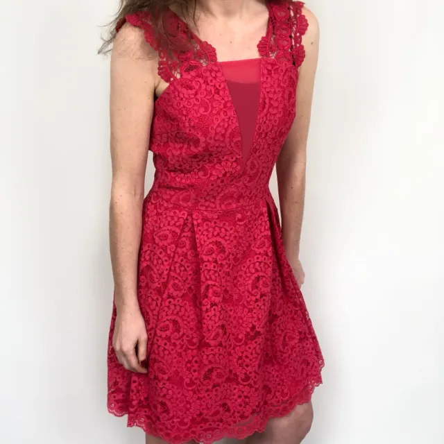 Adelyn Rae Red Lace Sheer V-Neck Sleeveless A-Line Dress Women's Size Medium