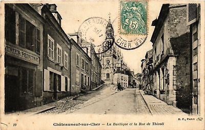 CPA AK CHATEAUNEUF-sur-CHER - La Basilique et la Rue de Thivoli (634227)
