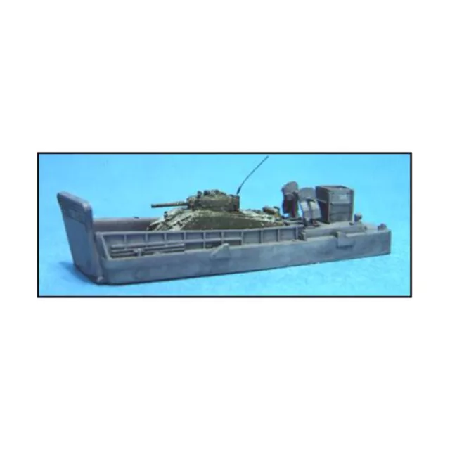 GHQ WWII Micro Armour USA 1/285 LCM 3 w/Sherman Pack New