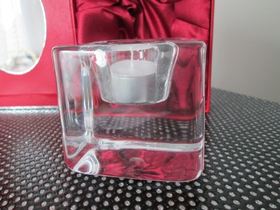 Orrefors Schweden GLAS Teelichthalter massiv ICE CUBE LJUSLYKTA D 70MM Orrefors Schweden GLAS Teelichthalter massiv ICE CUBE LJUSLYKTA D 70MM