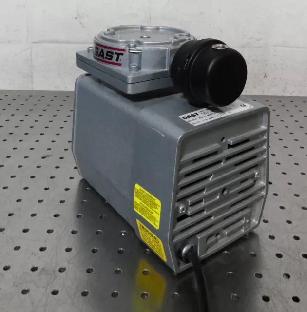 R187687 GAST DOA-P135-AA Vacuum Pump Air Compressor