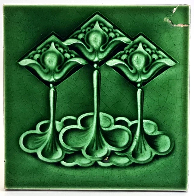Antique Fireplace Tile Green Tulips by T & R Boote Ltd C1900