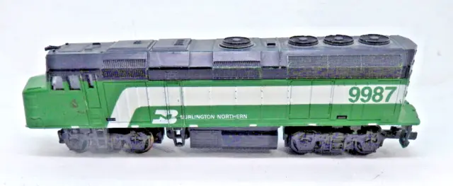 { Life-Like 9987 BN Burlington Northern Diesel Engine  Train HO S128 93 RUNS