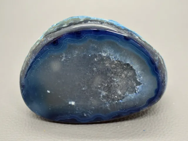 Blaue ACHAT GEODE Achat Druse Kristallhöhle 358 Gramm / 8,5x6x4,5 cm #X2