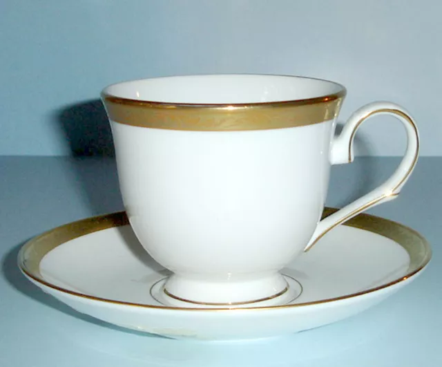 Lenox LANDMARK GOLD Tea Cup & Saucer Made in USA Classics Collection New