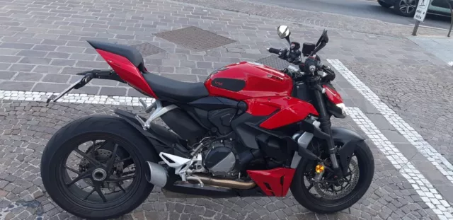 Ducati Streetfighter V2 - 2022
