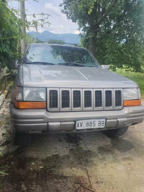 Jeep Grand Cherokee LIMITED 2.5 TD Anno 1998 motore VM Jeep Grand Cherokee LIMITED 2.5 TD Anno 1998 motore VM