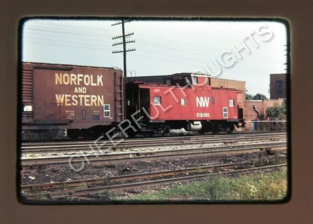 Original '76 Ektachrome Slide NW Norfolk Western 2484 Caboose Lima, OH     29D39