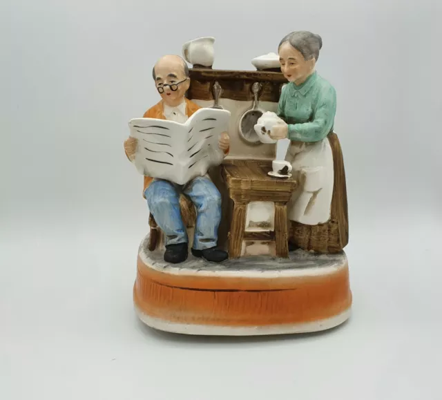 Vintage SANKYO Japan Couple Figurine Rotating Music Box