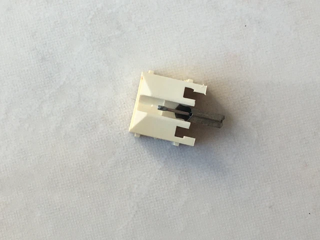 900228_7