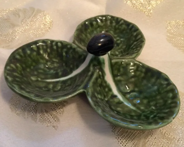 Vintage Ceramic 3 Leaf Mid-century Olive Condiment Serving Dish Green Marked