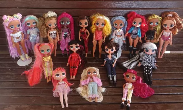 HUGE LOT LOL Surprise OMG Dolls 17