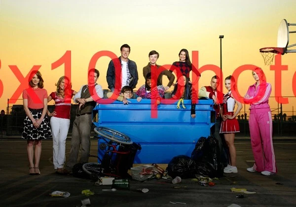 CHRIS COLFER #47,cory monteith,LEE MICHELE,matthew morrison,GLEE,8x10 PHOTO