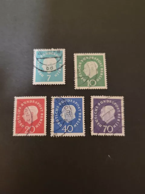 Briefmarken Berlin gestempelt 1959 "Heuss Medaillon" Michel Nr  182-186