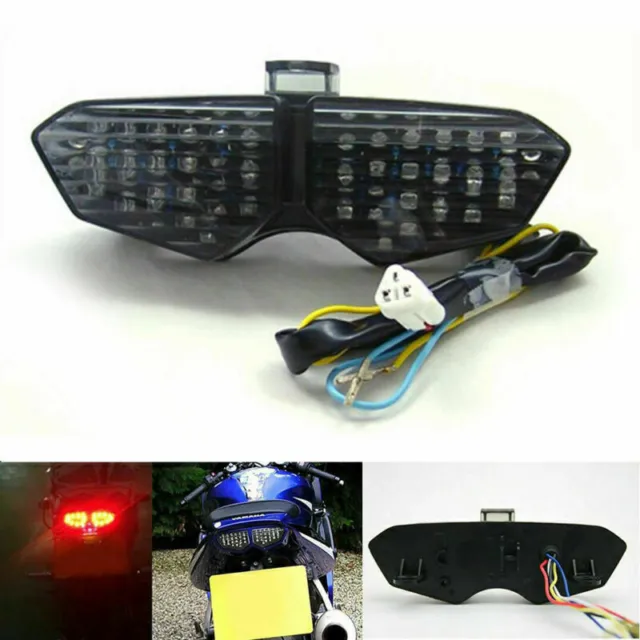 Rücklicht STR8 Lexus LED, inkl. Blinkerfunktion für Aprilia SR50  WWW/Stealth, mit Prüfzeichen : : Auto & Motorrad