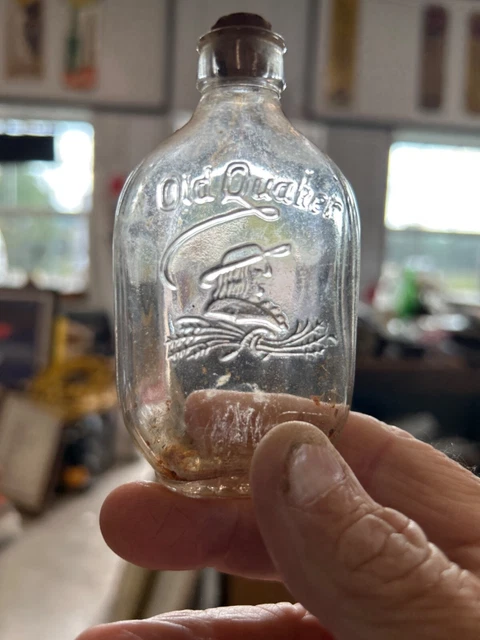 Old Quaker Straight Rye Whiskey 1/10 Pint, miniature  bottle(empty)